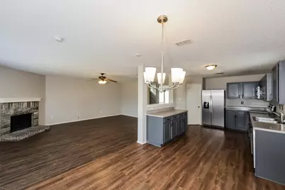 761 Lowe Drive, Cedar Hill, TX 75104 - Photo 4