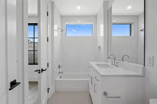 9716 Kerrisdale Ln, Dallas, TX 75230 - Photo 32