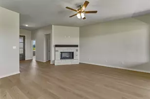 114 Hillview Trl, Decatur, TX 76234 - Photo 12