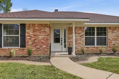 6713 Del Prado Avenue, Fort Worth, TX 76133 - Photo 2