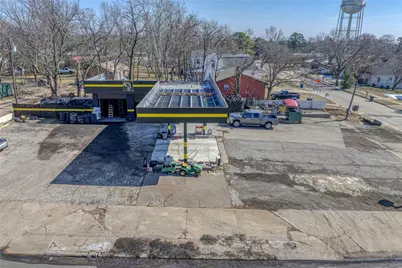 1320 S Austin Avenue, Denison, TX 75020 - Photo 10