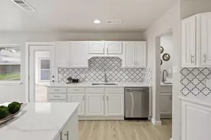 3716 Sweetbriar Ln, Colleyville, TX 76034 - Photo 10