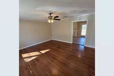 702 Emery Street, Denton, TX 76201 - Photo 2