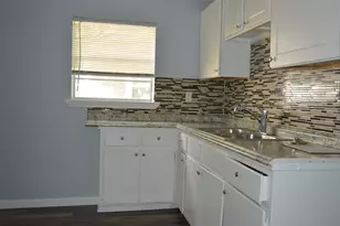 1110 Bell Dr, Greenville, TX 75401 - Photo 6