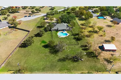 113 Green Oaks Court, Hudson Oaks, TX 76087 - Photo 40