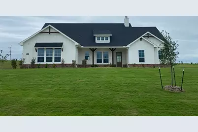 129 Hillview Trail, Decatur, TX 76234 - Photo 1