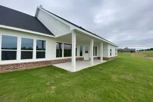 129 Hillview Trl, Decatur, TX 76234 - Photo 16