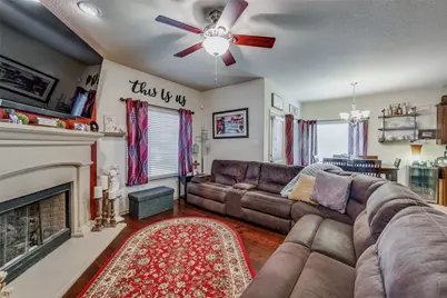 6803 Elderberry Drive, Arlington, TX 76001 - Photo 12