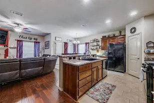 6803 Elderberry Dr, Arlington, TX 76001 - Photo 10