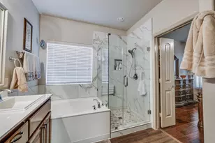 6803 Elderberry Dr, Arlington, TX 76001 - Photo 4