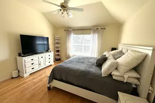 2800 Cascade Cove Dr, Little Elm, TX 75068 - Photo 10