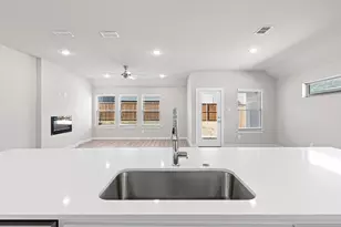 643 Olympic Wy, Red Oak, TX 75154 - Photo 12