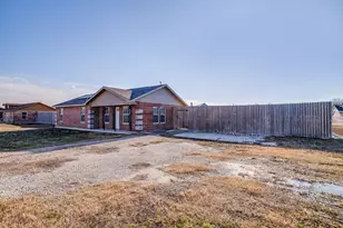 606 S Aquilla St, Itasca, TX 76055 - Photo 4