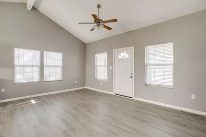 606 S Aquilla Street, Itasca, TX 76055 - Photo 10