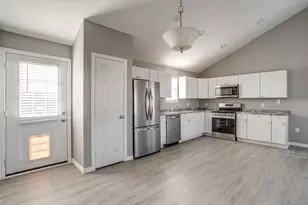 606 S Aquilla St, Itasca, TX 76055 - Photo 24