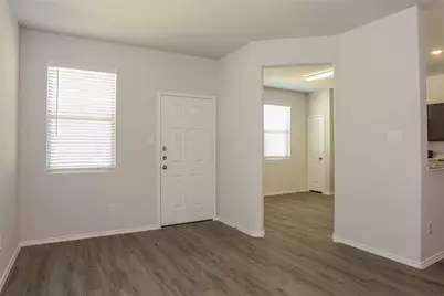 5244 Applegate Drive, Forest Hill, TX 76119 - Photo 4