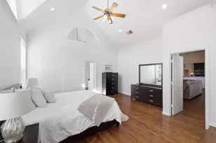 5809 N Ballantrae Dr, Colleyville, TX 76034 - Photo 8