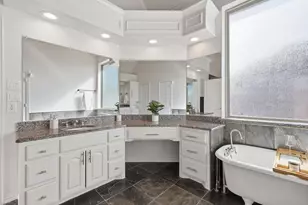 5809 N Ballantrae Dr, Colleyville, TX 76034 - Photo 24