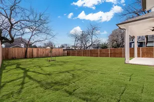 1107 Mt Auburn Ave, Dallas, TX 75223 - Photo 36