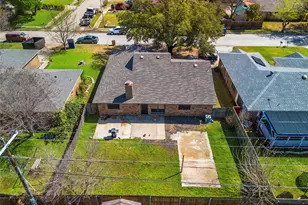 4238 Emerson Dr, Grand Prairie, TX 75052 - Photo 20
