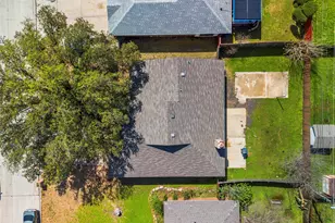 4238 Emerson Dr, Grand Prairie, TX 75052 - Photo 18