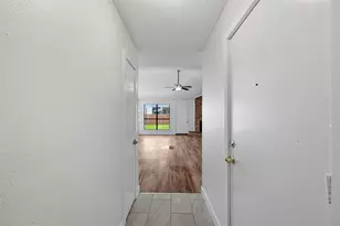 4238 Emerson Dr, Grand Prairie, TX 75052 - Photo 14