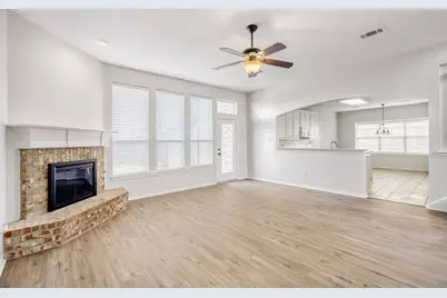 5532 Buckskin Drive, The Colony, TX 75056 - Photo 4