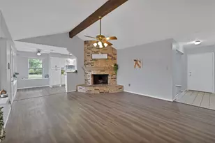 7357 Channelview Dr, Fort Worth, TX 76133 - Photo 16