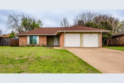 732 Danvers Lane, Mansfield, TX 76063 - Photo 2
