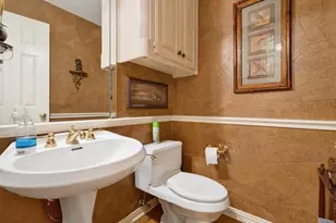 1704 S Bowen Rd, Pantego, TX 76013 - Photo 18