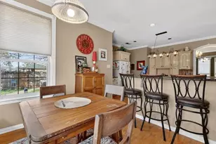 1704 S Bowen Rd, Pantego, TX 76013 - Photo 12