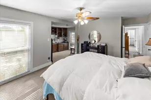 502 Bellevue Dr, Cleburne, TX 76033 - Photo 4