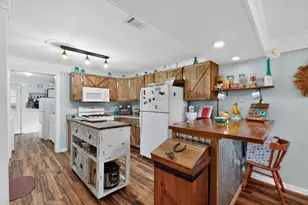 202 Senter Valley Rd, Irving, TX 75060 - Photo 12