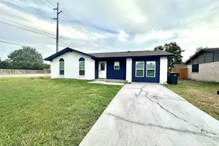 1322 Shorecrest Dr, Garland, TX 75040 - Photo 1