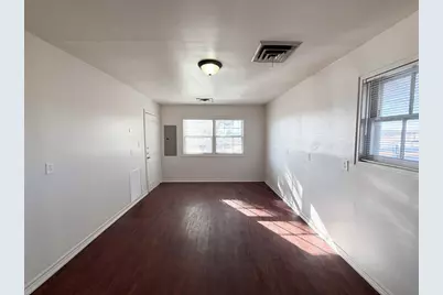 2200 Country Club Road, Ennis, TX 75119 - Photo 4