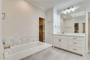 6027 Highcourt Pl, Dallas, TX 75254 - Photo 18