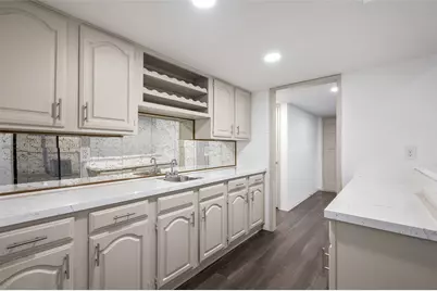 2212 Grapevine Lane, Carrollton, TX 75007 - Photo 10