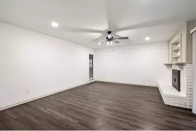 2212 Grapevine Lane, Carrollton, TX 75007 - Photo 14