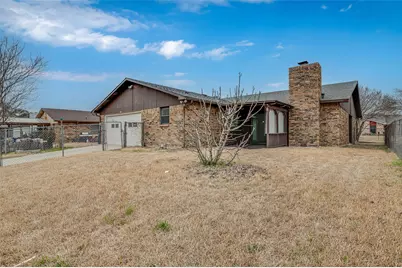 2212 Grapevine Lane, Carrollton, TX 75007 - Photo 32