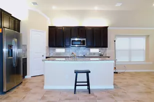 3921 Roxbury St, Denton, TX 76210 - Photo 8