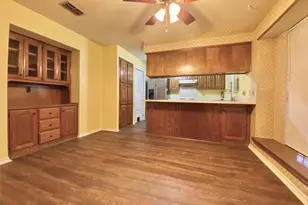 2820 Whitehurst Dr, Fort Worth, TX 76133 - Photo 8