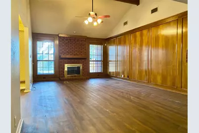 2820 Whitehurst Drive, Fort Worth, TX 76133 - Photo 4