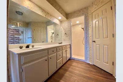 2820 Whitehurst Drive, Fort Worth, TX 76133 - Photo 18