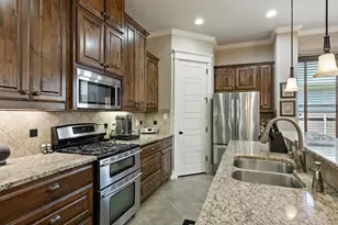 511 Village Way, Argyle, TX 76226 - Photo 8