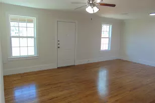 4312 Franklin St, Lancaster, TX 75134 - Photo 8