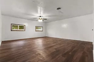 501 Franklin Dr, Euless, TX 76040 - Photo 10