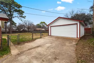 501 Franklin Dr, Euless, TX 76040 - Photo 24