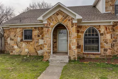 833 W Live Oak Street, Jacksboro, TX 76458 - Photo 6