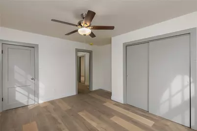 833 W Live Oak Street, Jacksboro, TX 76458 - Photo 22