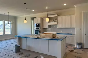 2208 Continent Ct, Krum, TX 76249 - Photo 8